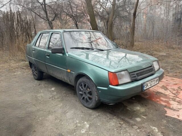 Зелений ЗАЗ 1103 Славута, об'ємом двигуна 1.2 л та пробігом 150 тис. км за 1000 $, фото 1 на Automoto.ua