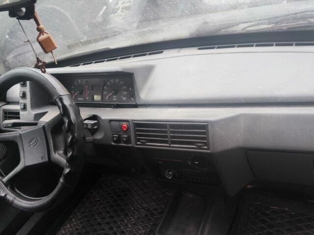 Зеленый ЗАЗ 1103 Славута, объемом двигателя 1.2 л и пробегом 200 тыс. км за 900 $, фото 9 на Automoto.ua