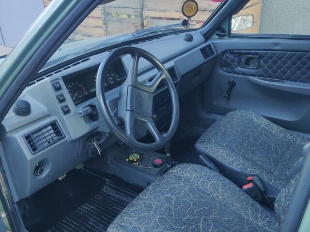 Зеленый ЗАЗ 1103 Славута, объемом двигателя 1.3 л и пробегом 122 тыс. км за 550 $, фото 3 на Automoto.ua