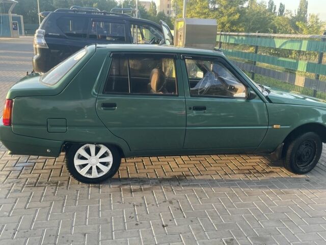 Зелений ЗАЗ 1103 Славута, об'ємом двигуна 1.2 л та пробігом 100 тис. км за 30000 $, фото 10 на Automoto.ua
