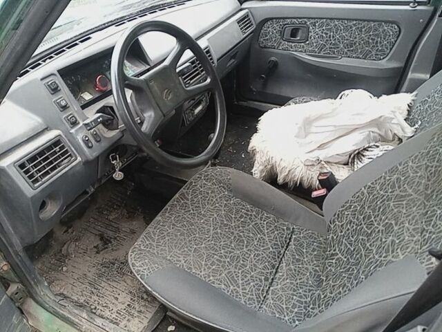 Зелений ЗАЗ 1103 Славута, об'ємом двигуна 0 л та пробігом 120 тис. км за 700 $, фото 3 на Automoto.ua