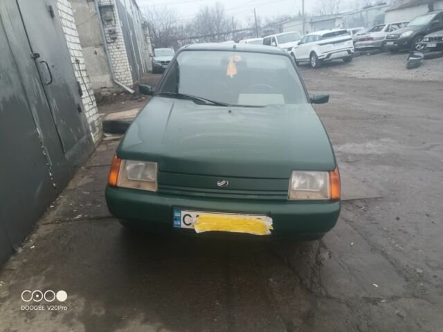 Зеленый ЗАЗ 1103 Славута, объемом двигателя 1 л и пробегом 150 тыс. км за 840 $, фото 4 на Automoto.ua