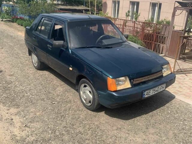 Зеленый ЗАЗ 1103 Славута, объемом двигателя 1.1 л и пробегом 170 тыс. км за 1000 $, фото 1 на Automoto.ua