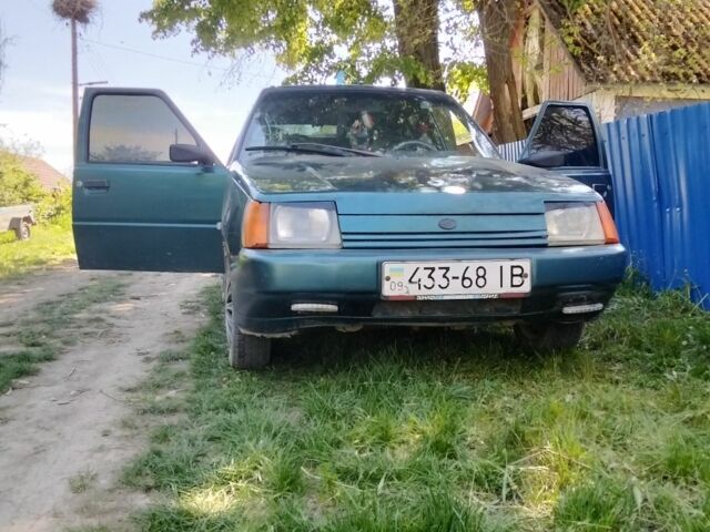 Зеленый ЗАЗ 1103 Славута, объемом двигателя 0 л и пробегом 100 тыс. км за 800 $, фото 2 на Automoto.ua