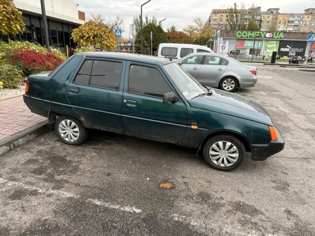 Зеленый ЗАЗ 1103 Славута, объемом двигателя 1.2 л и пробегом 132 тыс. км за 750 $, фото 2 на Automoto.ua