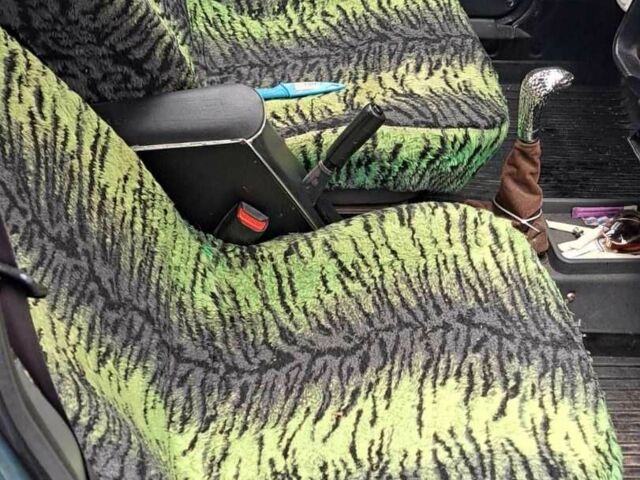 Зелений ЗАЗ 1103 Славута, об'ємом двигуна 1.2 л та пробігом 170 тис. км за 1600 $, фото 5 на Automoto.ua