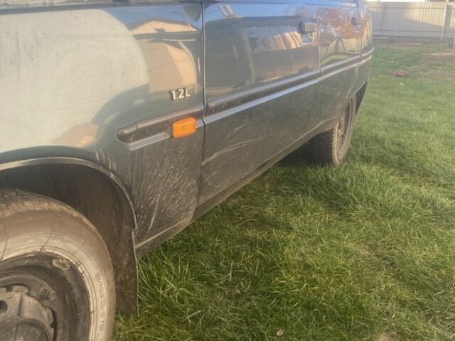 ЗАЗ 1103 Славута 2004 в Червонограде на Automoto.ua Зеленый ЗАЗ 1103 Славута, объемом двигателя 1.2 л и пробегом 120 тыс. км за 550 $, фото 7 на Automoto.ua