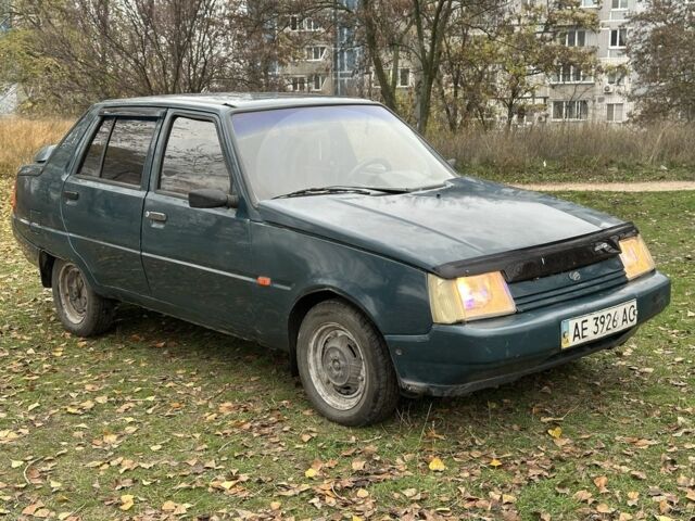 Зеленый ЗАЗ 1103 Славута, объемом двигателя 1.3 л и пробегом 150 тыс. км за 800 $, фото 7 на Automoto.ua