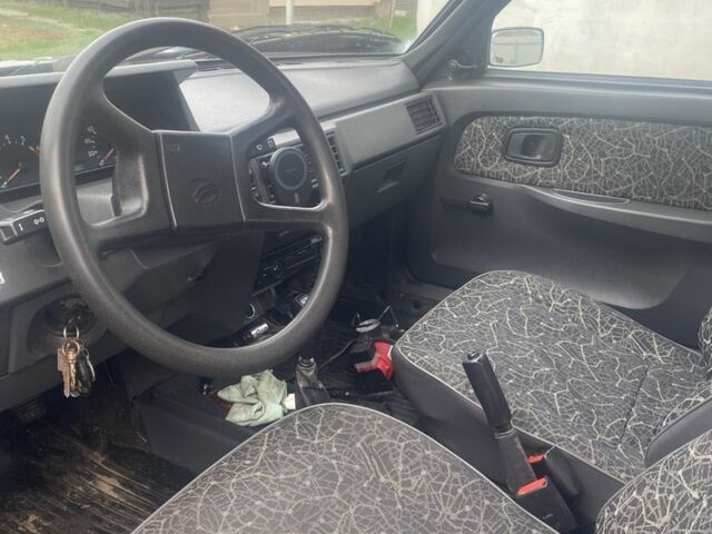 ЗАЗ 1103 Славута 2004 в Червонограде на Automoto.ua Зеленый ЗАЗ 1103 Славута, объемом двигателя 1.2 л и пробегом 120 тыс. км за 550 $, фото 5 на Automoto.ua