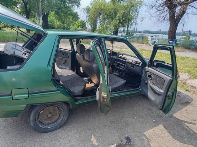 Зелений ЗАЗ 1103 Славута, об'ємом двигуна 1.2 л та пробігом 100 тис. км за 1150 $, фото 10 на Automoto.ua