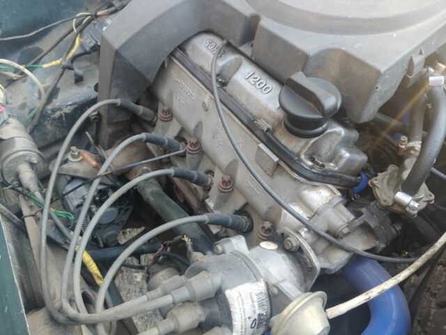 Зеленый ЗАЗ 1103 Славута, объемом двигателя 1 л и пробегом 2 тыс. км за 750 $, фото 7 на Automoto.ua