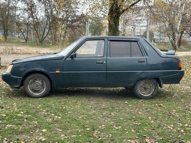 Зеленый ЗАЗ 1103 Славута, объемом двигателя 1.3 л и пробегом 150 тыс. км за 800 $, фото 1 на Automoto.ua