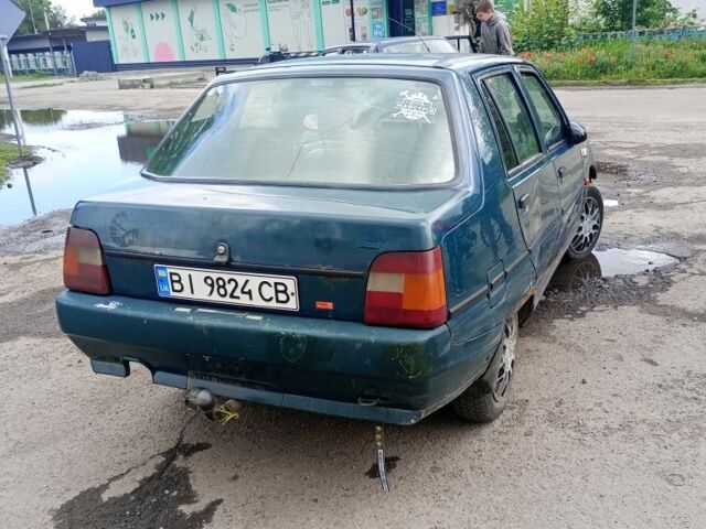 Зеленый ЗАЗ 1103 Славута, объемом двигателя 1.2 л и пробегом 60 тыс. км за 460 $, фото 2 на Automoto.ua