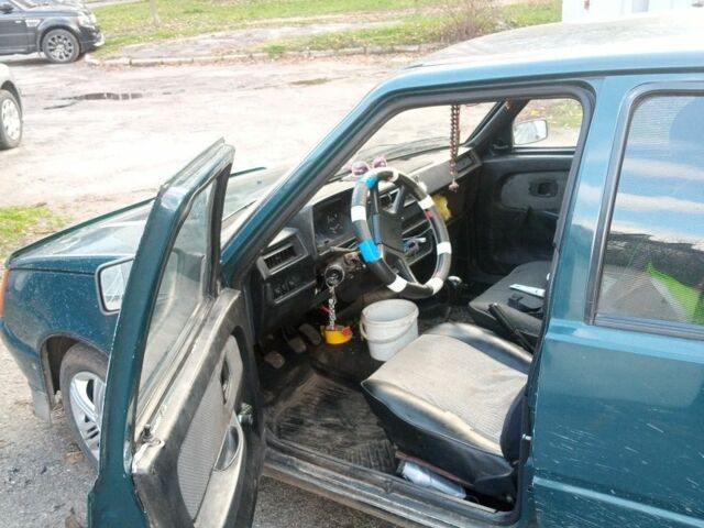 Зелений ЗАЗ 1103 Славута, об'ємом двигуна 1 л та пробігом 133 тис. км за 700 $, фото 1 на Automoto.ua