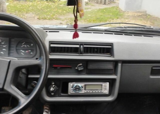 ЗАЗ 1103 Славута 2004 у Городне на Automoto.ua Зелений ЗАЗ 1103 Славута, об'ємом двигуна 0 л та пробігом 155 тис. км за 700 $, фото 2 на Automoto.ua