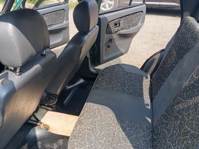 Зелений ЗАЗ 1103 Славута, об'ємом двигуна 1.2 л та пробігом 100 тис. км за 1150 $, фото 11 на Automoto.ua
