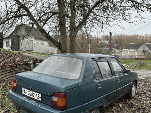 Зелений ЗАЗ 1103 Славута, об'ємом двигуна 1.2 л та пробігом 96 тис. км за 950 $, фото 3 на Automoto.ua