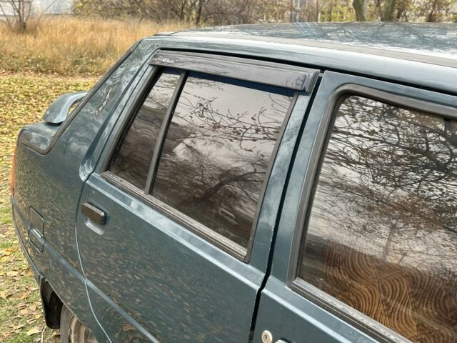 Зеленый ЗАЗ 1103 Славута, объемом двигателя 1.3 л и пробегом 150 тыс. км за 800 $, фото 9 на Automoto.ua