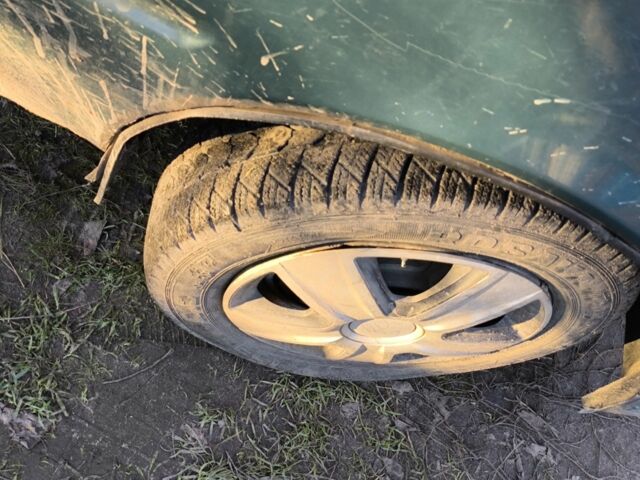 Зелений ЗАЗ 1103 Славута, об'ємом двигуна 1.2 л та пробігом 200 тис. км за 237 $, фото 5 на Automoto.ua