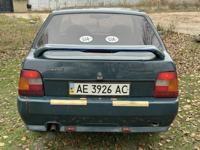 Зеленый ЗАЗ 1103 Славута, объемом двигателя 1.3 л и пробегом 150 тыс. км за 800 $, фото 3 на Automoto.ua