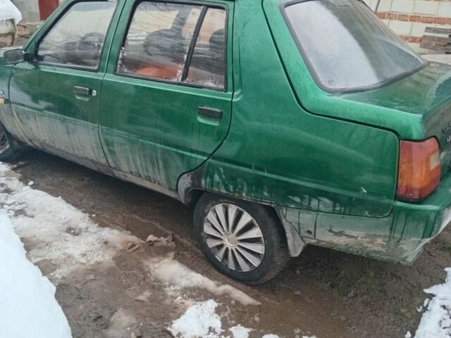 Зеленый ЗАЗ 1103 Славута, объемом двигателя 1.2 л и пробегом 1000 тыс. км за 1000 $, фото 3 на Automoto.ua