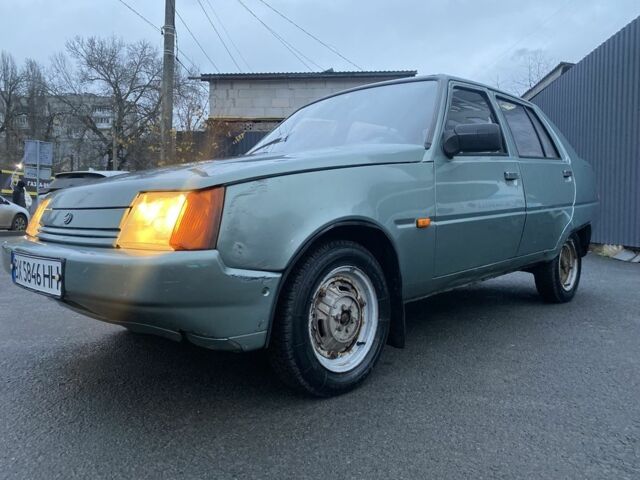 Зеленый ЗАЗ 1103 Славута, объемом двигателя 1.2 л и пробегом 100 тыс. км за 650 $, фото 1 на Automoto.ua