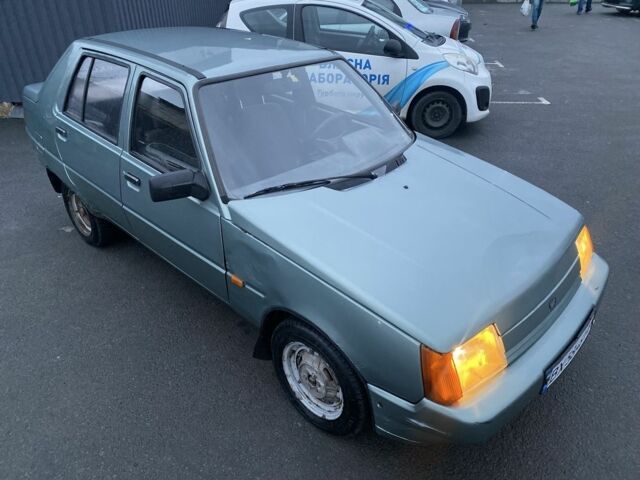 Зеленый ЗАЗ 1103 Славута, объемом двигателя 1.2 л и пробегом 100 тыс. км за 650 $, фото 4 на Automoto.ua