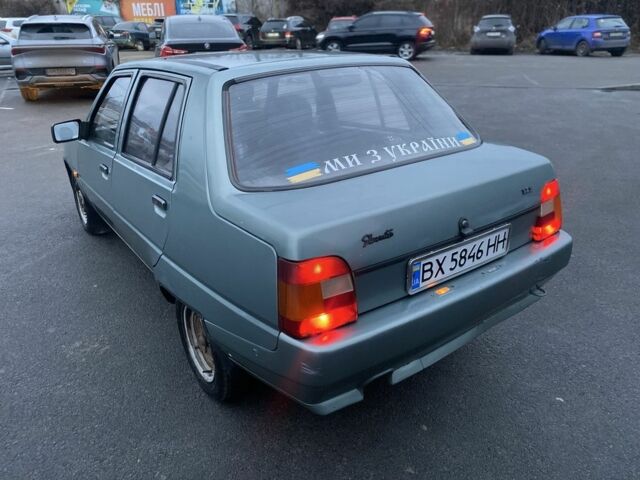 Зеленый ЗАЗ 1103 Славута, объемом двигателя 1.2 л и пробегом 100 тыс. км за 650 $, фото 7 на Automoto.ua