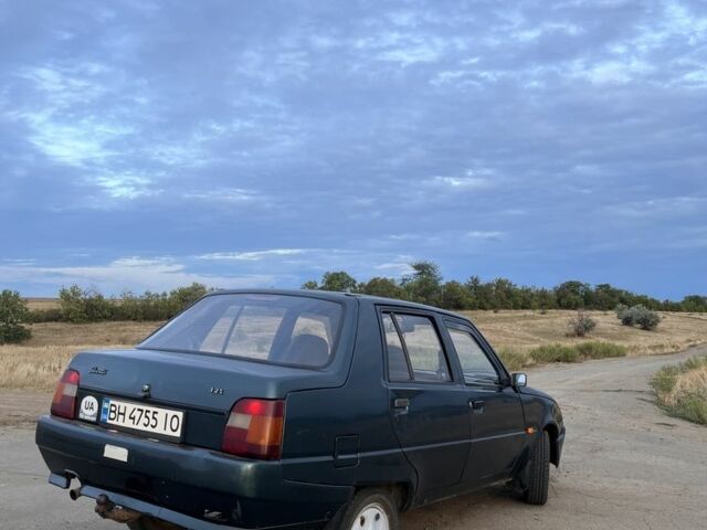 Зелений ЗАЗ 1103 Славута, об'ємом двигуна 1.2 л та пробігом 116 тис. км за 1000 $, фото 1 на Automoto.ua