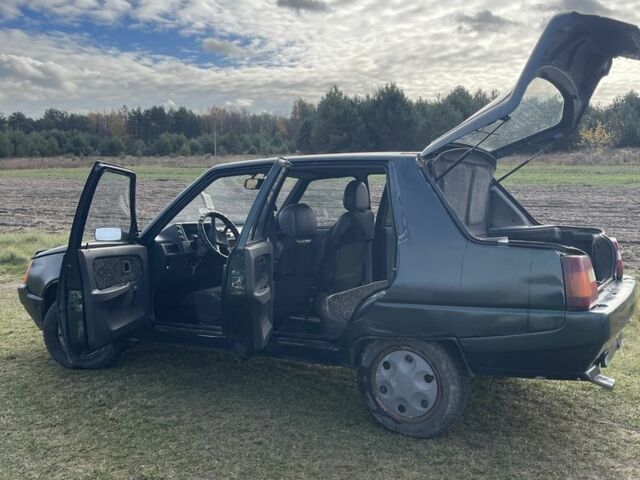 ЗАЗ 1103 Славута 2005 в Ровно на Automoto.ua Зеленый ЗАЗ 1103 Славута, объемом двигателя 1.2 л и пробегом 120 тыс. км за 650 $, фото 8 на Automoto.ua