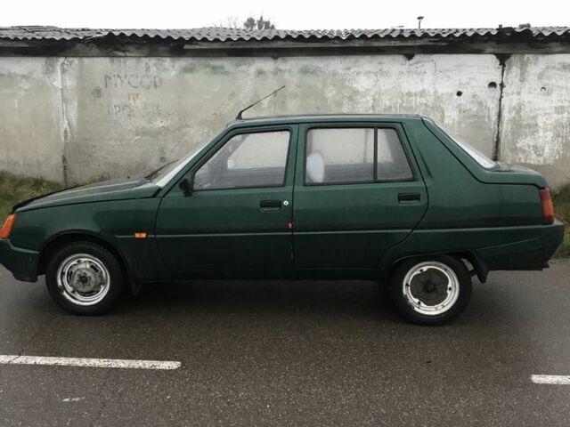 Зелений ЗАЗ 1103 Славута, об'ємом двигуна 1.2 л та пробігом 101 тис. км за 999 $, фото 2 на Automoto.ua