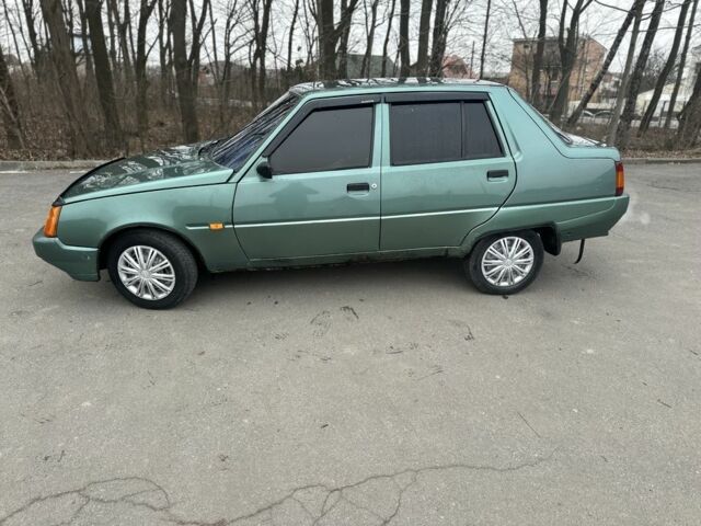 Зеленый ЗАЗ 1103 Славута, объемом двигателя 1.2 л и пробегом 90 тыс. км за 830 $, фото 4 на Automoto.ua