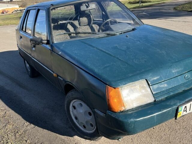 Зеленый ЗАЗ 1103 Славута, объемом двигателя 1.2 л и пробегом 145 тыс. км за 700 $, фото 2 на Automoto.ua