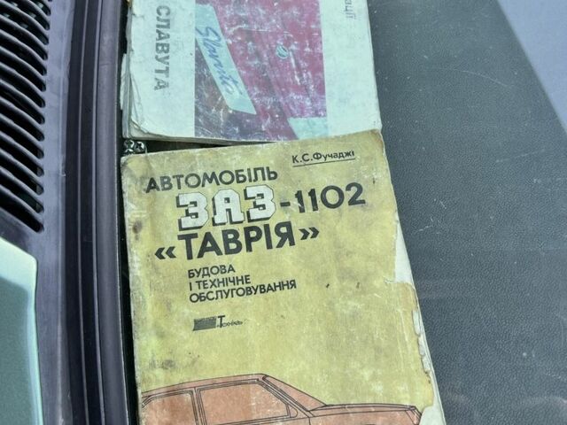 Зеленый ЗАЗ 1103 Славута, объемом двигателя 1.3 л и пробегом 240 тыс. км за 726 $, фото 7 на Automoto.ua