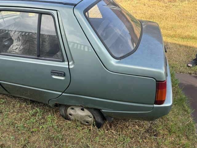 Зеленый ЗАЗ 1103 Славута, объемом двигателя 1.3 л и пробегом 100 тыс. км за 507 $, фото 4 на Automoto.ua