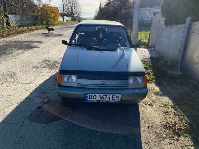 Зеленый ЗАЗ 1103 Славута, объемом двигателя 1.3 л и пробегом 70 тыс. км за 1300 $, фото 5 на Automoto.ua