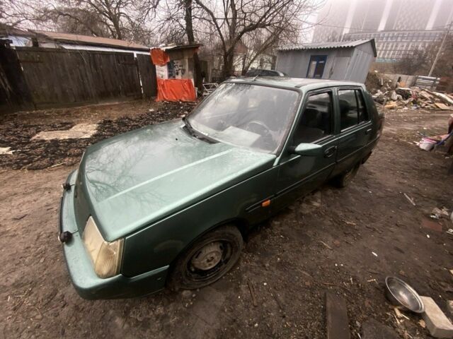 ЗАЗ 1103 Славута 2017 в Киеве на Automoto.ua Зеленый ЗАЗ 1103 Славута, объемом двигателя 0 л и пробегом 999 тыс. км за 430 $, фото 2 на Automoto.ua