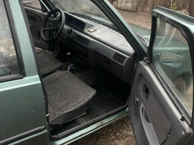 ЗАЗ 1103 Славута 2017 в Киеве на Automoto.ua Зеленый ЗАЗ 1103 Славута, объемом двигателя 0 л и пробегом 999 тыс. км за 430 $, фото 7 на Automoto.ua