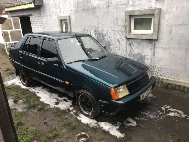 Зеленый ЗАЗ 1103 Славута, объемом двигателя 0 л и пробегом 150 тыс. км за 600 $, фото 1 на Automoto.ua