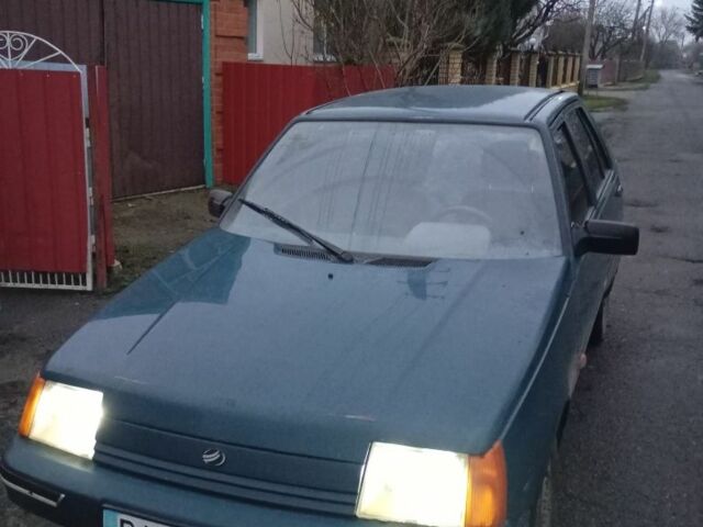 Зеленый ЗАЗ 1103 Славута, объемом двигателя 1 л и пробегом 150 тыс. км за 900 $, фото 1 на Automoto.ua