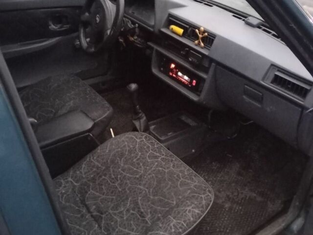 Зеленый ЗАЗ 1103 Славута, объемом двигателя 1 л и пробегом 150 тыс. км за 900 $, фото 5 на Automoto.ua