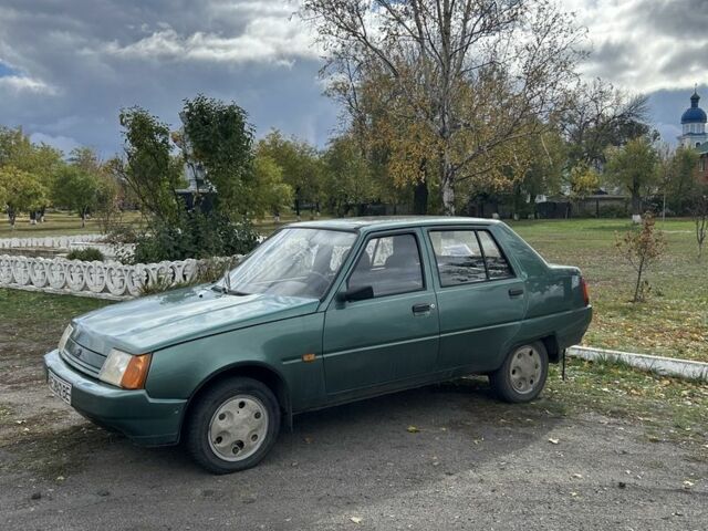ЗАЗ 1103 Славута 2008 в Кривом Роге на Automoto.ua Зеленый ЗАЗ 1103 Славута, объемом двигателя 1.3 л и пробегом 55 тыс. км за 1200 $, фото 1 на Automoto.ua