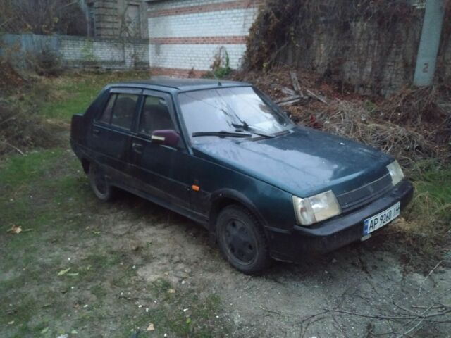 Зеленый ЗАЗ 1103 Славута, объемом двигателя 1.1 л и пробегом 258 тыс. км за 452 $, фото 2 на Automoto.ua