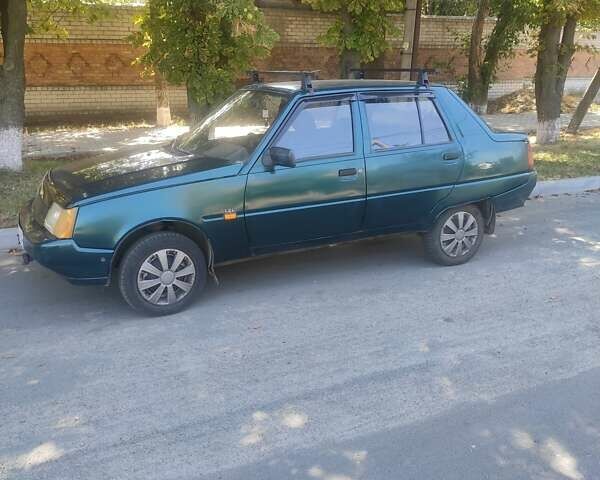 Зеленый ЗАЗ 1103 Славута, объемом двигателя 1.2 л и пробегом 150 тыс. км за 1200 $, фото 2 на Automoto.ua