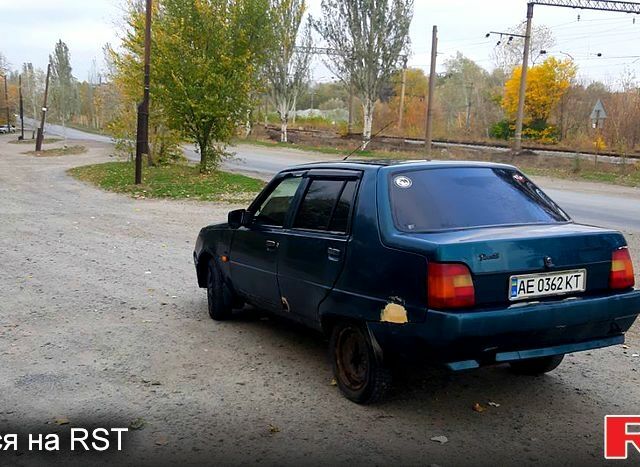 Зелений ЗАЗ 1103 Славута, об'ємом двигуна 1.1 л та пробігом 150 тис. км за 900 $, фото 5 на Automoto.ua