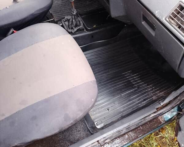 Зеленый ЗАЗ 1103 Славута, объемом двигателя 1.1 л и пробегом 187 тыс. км за 900 $, фото 7 на Automoto.ua