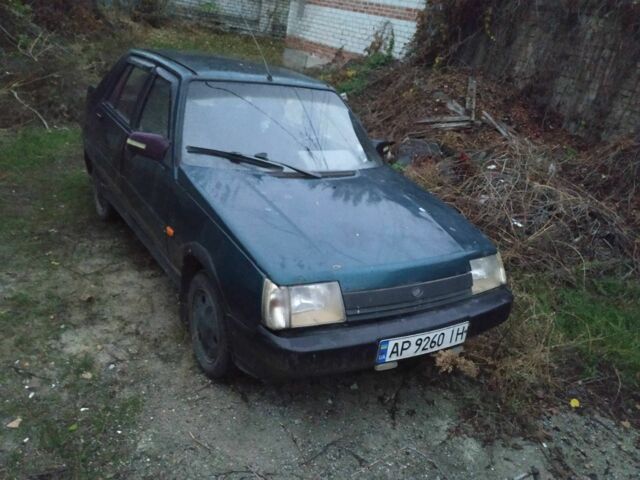 Зеленый ЗАЗ 1103 Славута, объемом двигателя 1.1 л и пробегом 258 тыс. км за 452 $, фото 1 на Automoto.ua