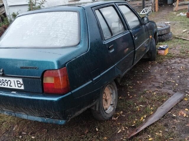 Зеленый ЗАЗ 1103 Славута, объемом двигателя 1.2 л и пробегом 100 тыс. км за 387 $, фото 2 на Automoto.ua