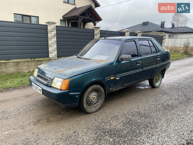 Зеленый ЗАЗ 1103 Славута, объемом двигателя 1.2 л и пробегом 320 тыс. км за 550 $, фото 1 на Automoto.ua