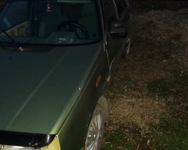 Зеленый ЗАЗ 1103 Славута, объемом двигателя 1.2 л и пробегом 250 тыс. км за 900 $, фото 3 на Automoto.ua